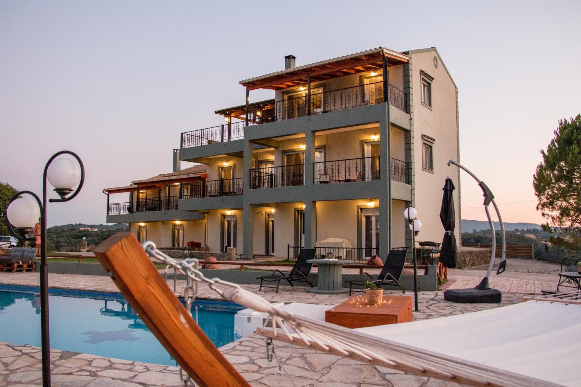 Heaven House With Pool Διαμέρισμα Γουβιά Εξωτερικό φωτογραφία